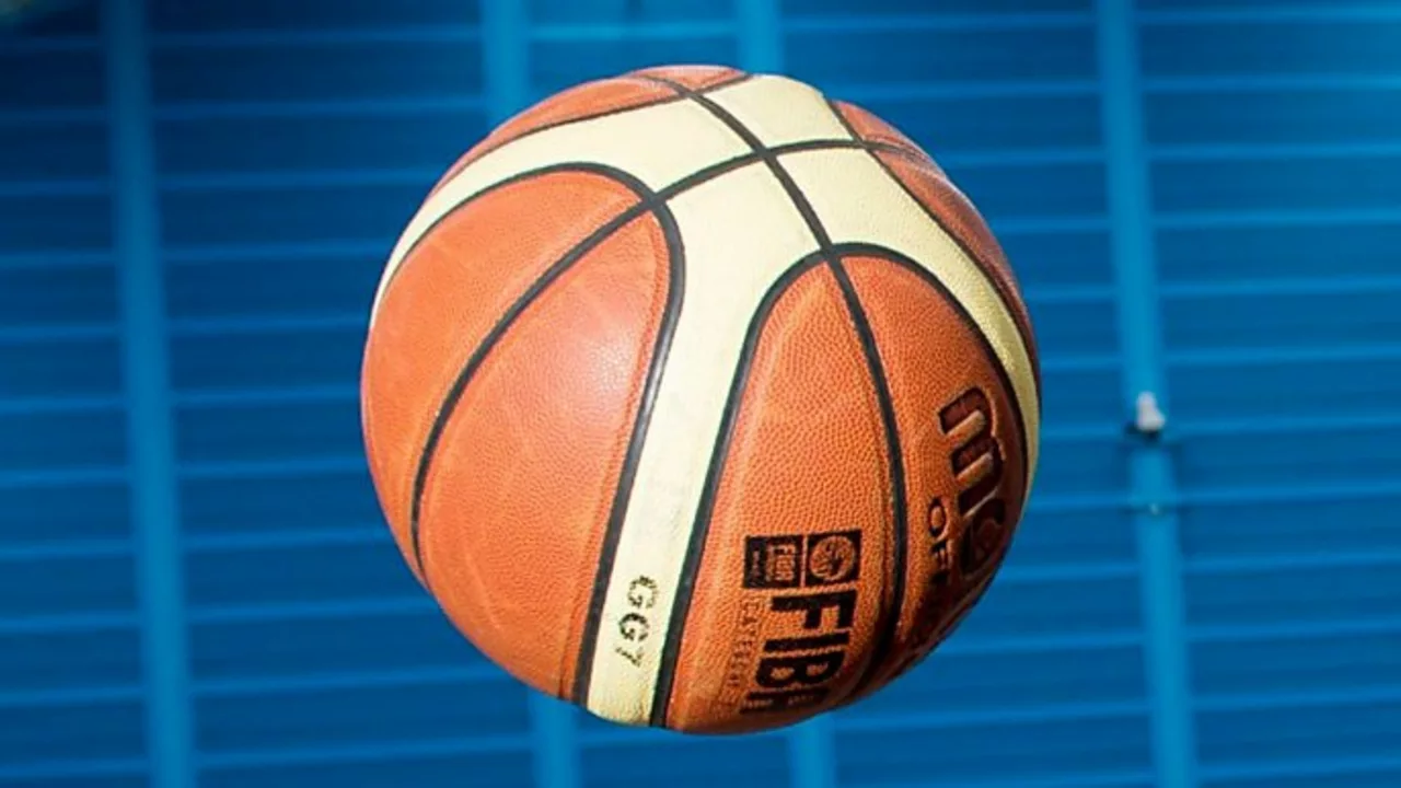 Per quanto tempo puoi tenere un pallone da basket senza farlo rimbalzare?